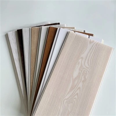 Faux panneau de plafond en PVC